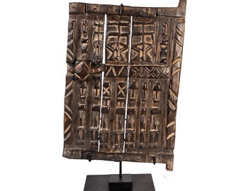 Dogon Granary door - TR24.4