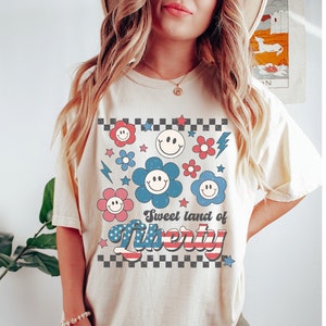 Comfort Colors® Retro USA Shirt, 4th of July Tee, Retro July Fourth Shirt, Womens 4th of July Shirt, America Patriotic Shirt, Independence