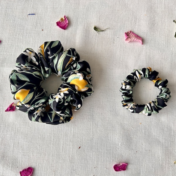 Liberty London 100% silk scrunchies, silk satin handmade scrunchies, two sizes available in a variety of Liberty London prints /Gift Warp