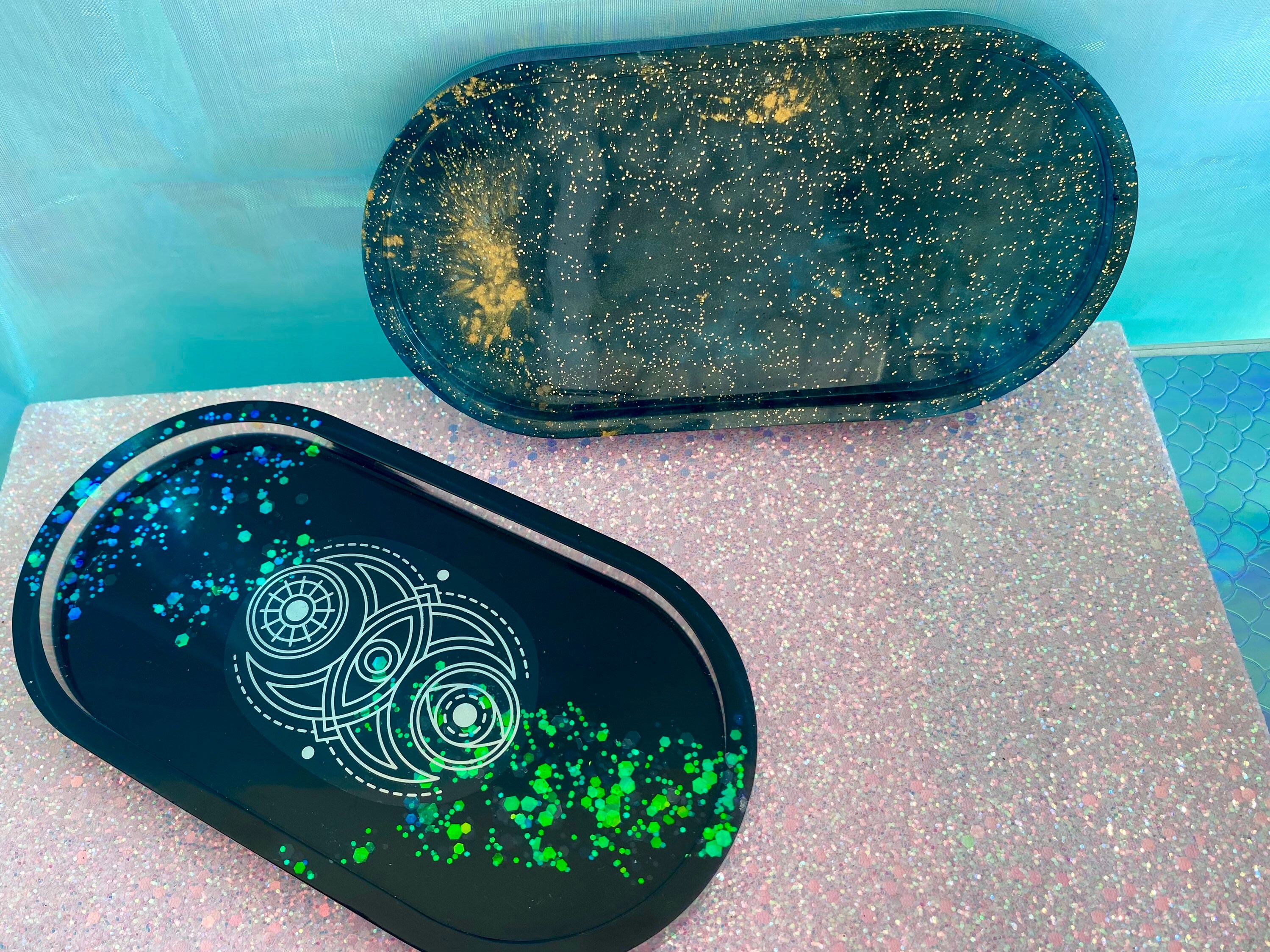 Plateau Décoratif Vide-Poche en Résine Noir Œil Paillettes