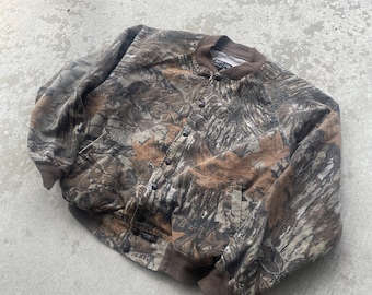 Vintage camo HUNTING bomber jacket