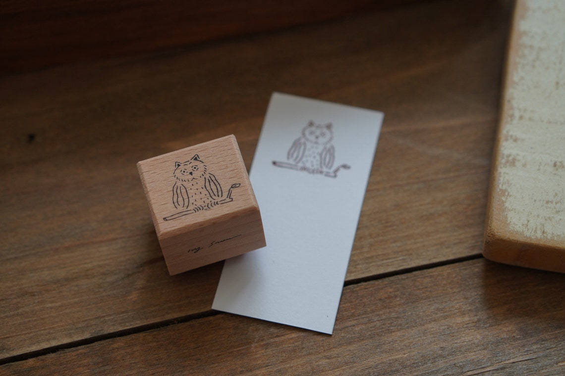 Ivy Snow Rubber Stamp - Owl