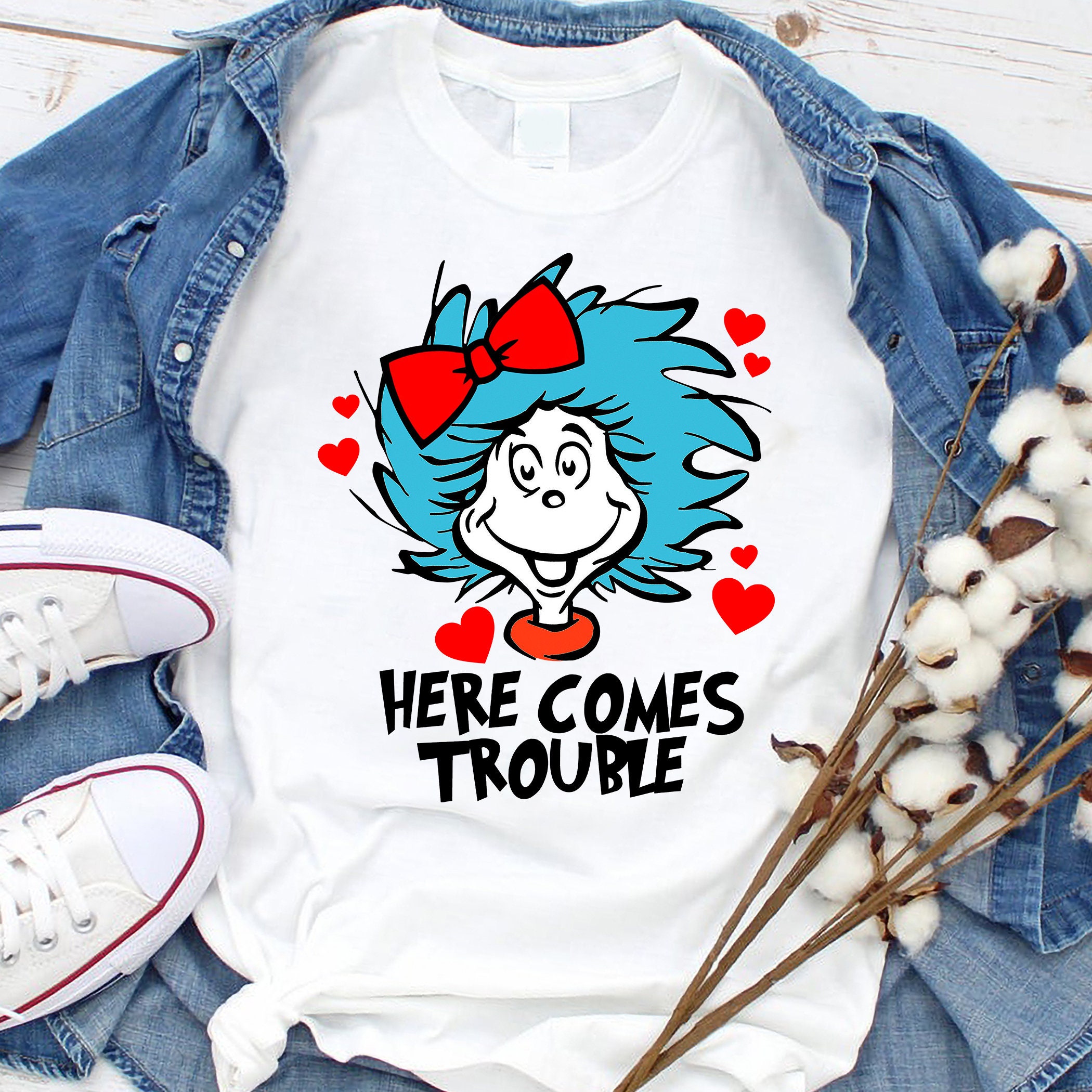 Hier kommt Trouble Shirt Dr. Seuss Shirt Seuss Shirt Katze