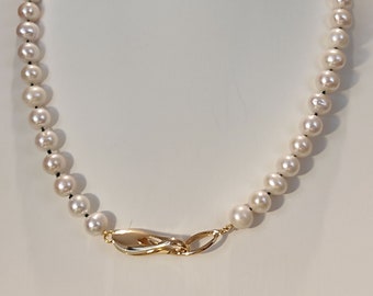 Natural Pearl Necklace, White Pearl Necklace, Near Round Pearls, S925 Sterling Silver Bow Clasp Plated with 18K Gold, Bride Pearl Gift