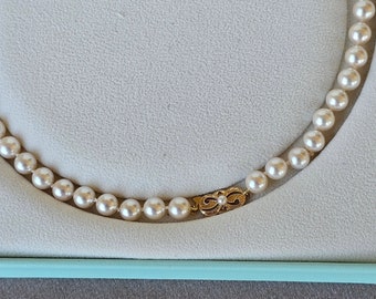 Exquisite Akoya Japanese Pearl Necklace, 14Kt. Premium Mikimoto Yellow Gold Safety Clasp, 7.5-8mm Pearls, Rare Akoya Pearls