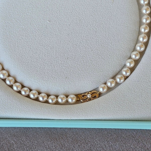 Exquisite Akoya Japanese Pearl Necklace, 14Kt. Premium Mikimoto Yellow Gold Safety Clasp, 7.5-8mm Pearls, Rare Akoya Pearls