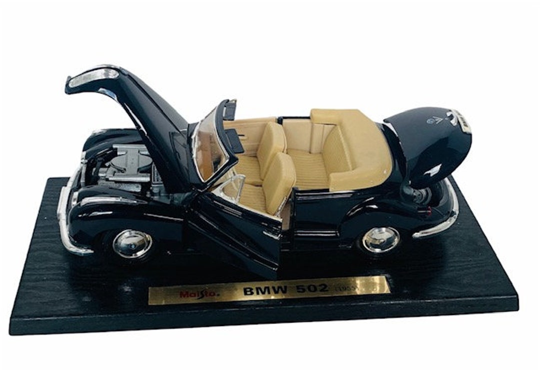 Bmw maisto on sale