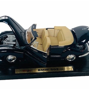 Maisto Die-cast model classic car 1955 BMW 502 collectible display automobile Black metal