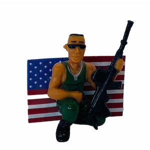 HOMIES TOY FIGUUR 1990 vintage serie homiez latino bende cholo mijos gangster wereldwijde Palermos gevangenis hip hop Gangsta Soljaboy vlag pistool vs