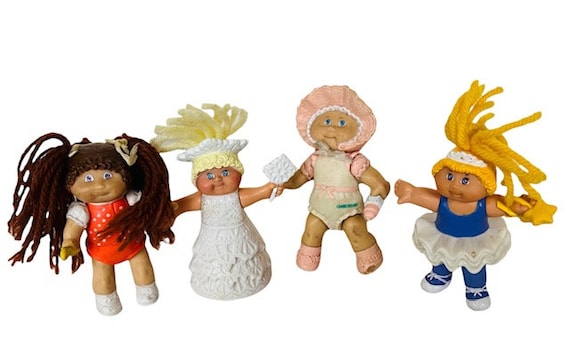 Cabbage Patch Kids Mixed Lot Coleco Mattel Xavier Roberts Dolls