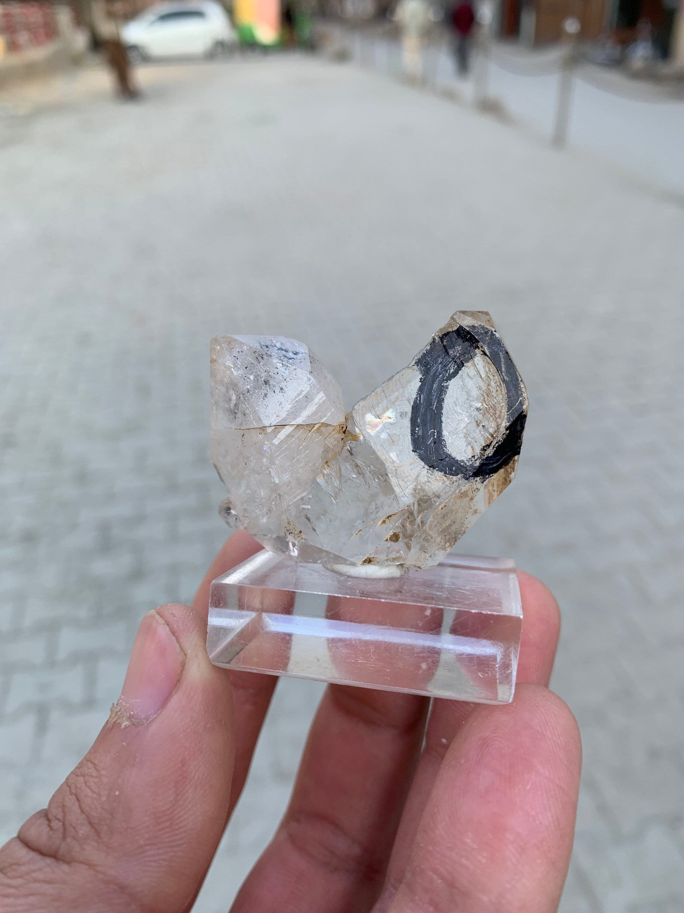 Enhydro crystal - Etsy 日本