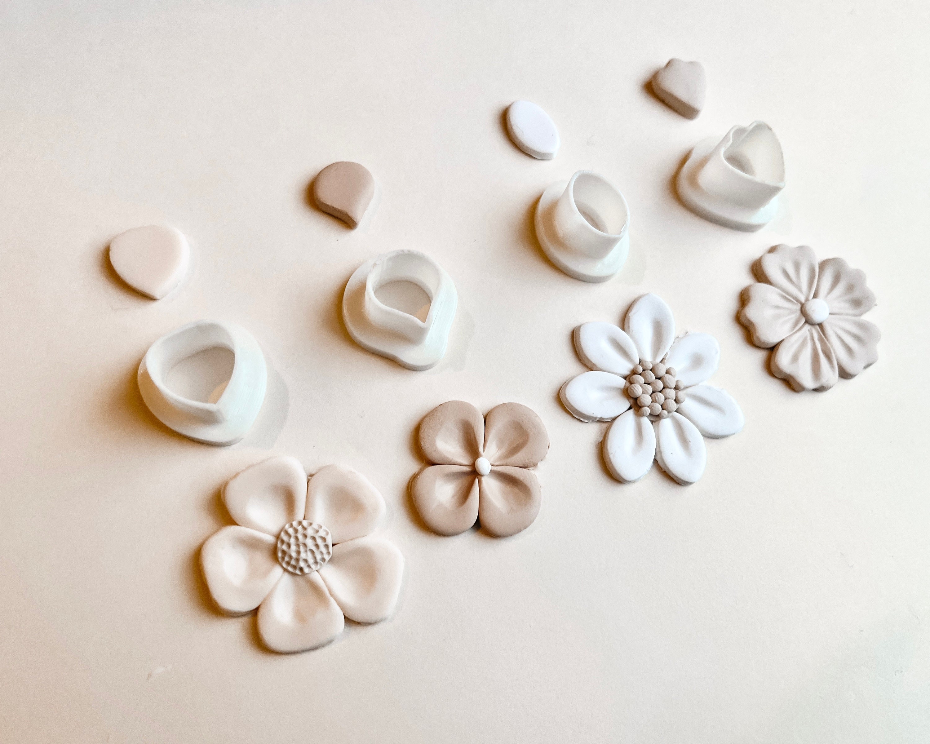 Set of Tiny Leaves & Flower Petals Polymer Clay Cutters – The Clay