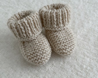 Hand Knitted 0-3m Baby Booties | Knitted baby booties | Keepsake Gift | Newborn Gift | Baby Shower | Baby Announcement