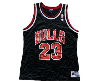 Size 44. 90s Vintage Chicago Bulls Michael Jordan #23 NBA