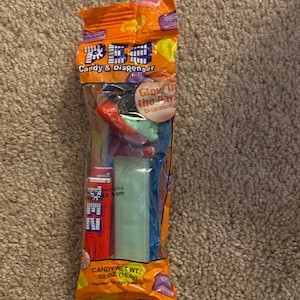 Glow in the Dark Halloween Pez Dispenser *mint condition*
