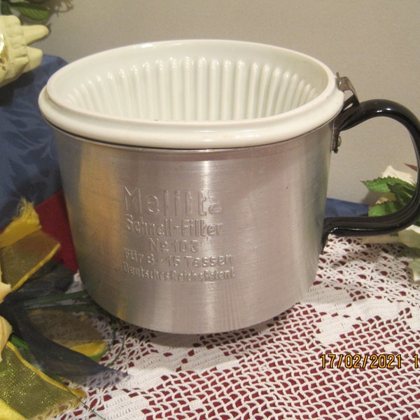 MELITTA Kaffee Filter XL, Nr. 103 Schnellfilter 4 Loch für 8-15 Tassen! Porzellanfilter mit Aluhülle, Deutsches Reichs Patent, 1940er Jahre