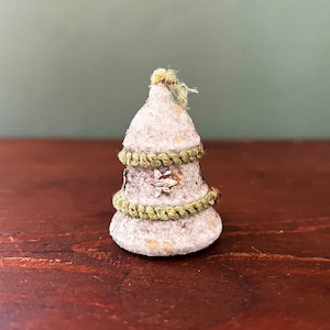 Decoração de árvore de Natal ANTIGA, sino de prata feito de algodão / papelão, decoração de Natal rara e colecionável feita à mão por volta de 1920, presente de Natal