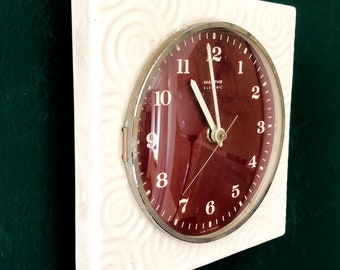 VINTAGE MAUTHE Electric Kitchen Clock, 1960s/70s, White, Bordeaux