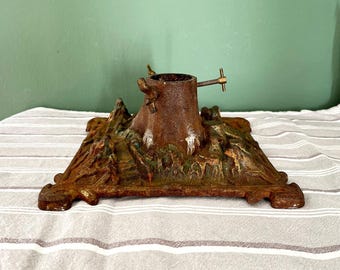 Antique cast iron Christmas tree stand, vintage Christmas tree stand, cast iron, circa 1920, Christmas decoration, mountain scene, brocante