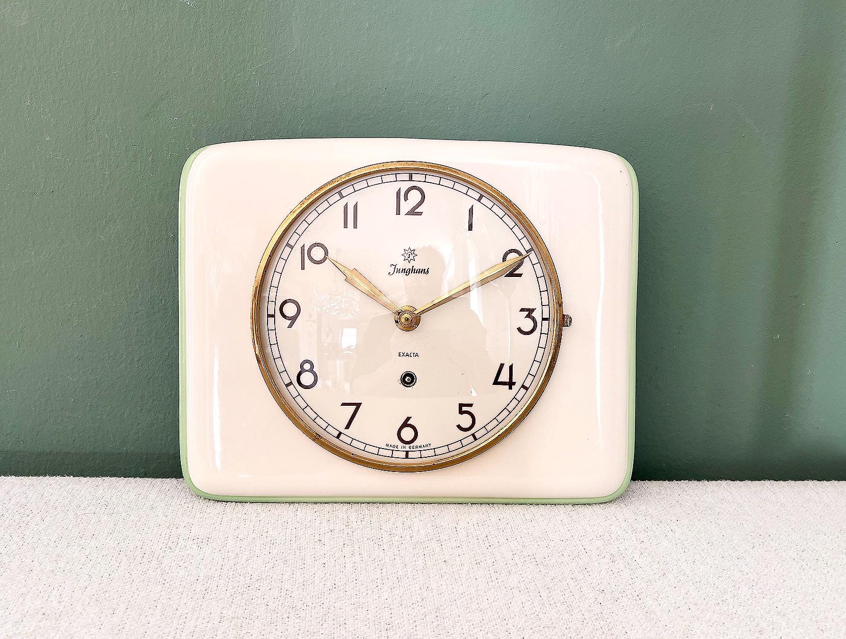 Horloge vintage pendule murale silencieuse céramique "Junghans&quot