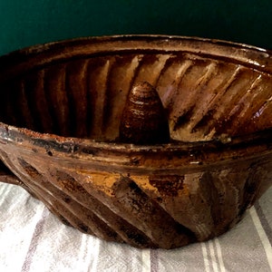 ANTIQUE GUGELHUPF SHAPE #Backform #Tonform #bäuerliche ceramics #Kuchenform #Landhausstil #19 century #braun glazed #Rarität #Vintage #Brocante image 9