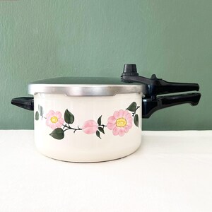 Villeroy & Boch snelkookpan, Wildrose decor van BEKA, in nieuwstaat, originele sticker, Ø 23 cm, circa 1980, klassieke oude serie, vintage decor