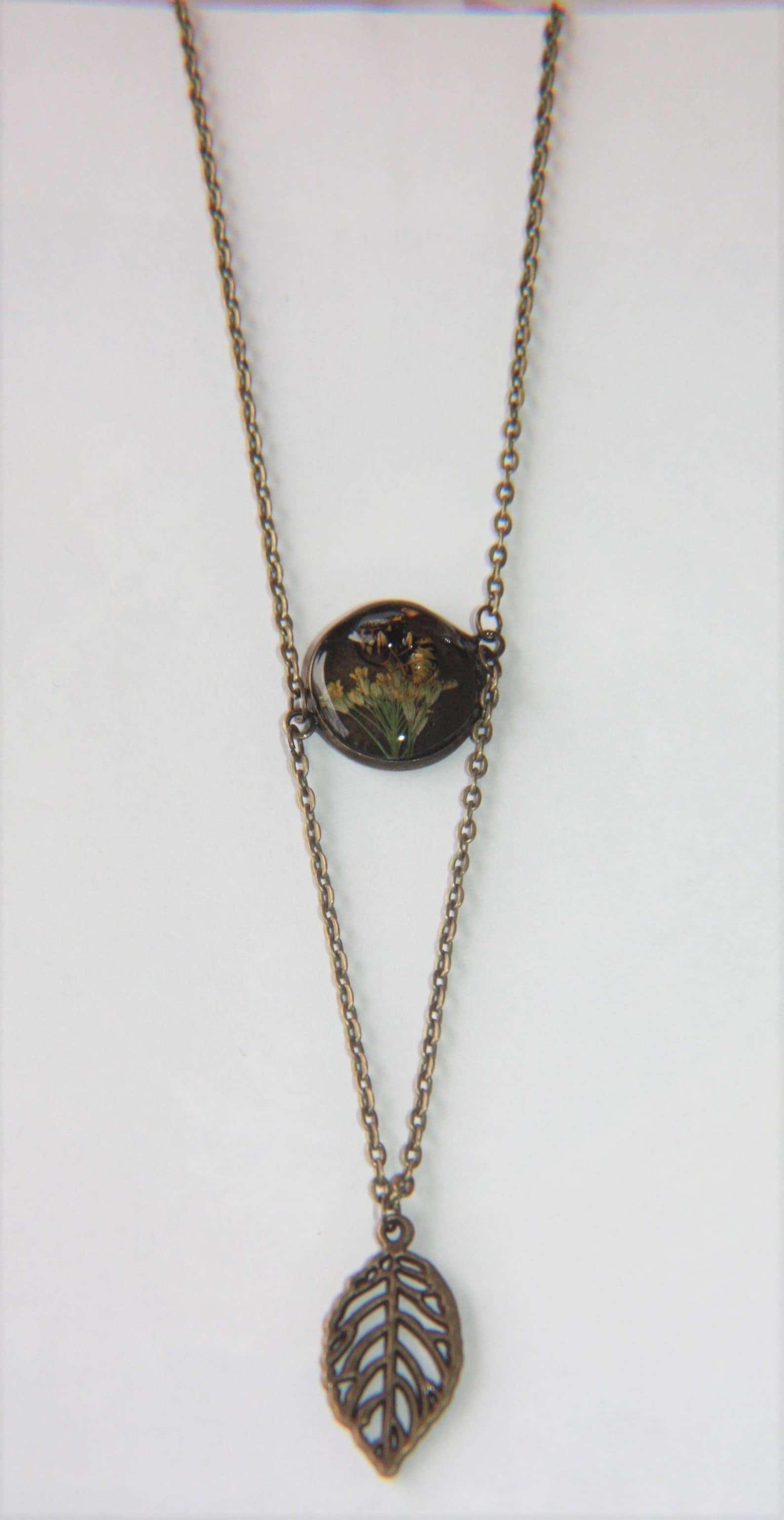 Yellow Jacket and Flower Circle Pendant Necklace With Leaf Etsy Canada