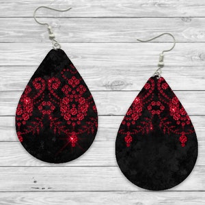 Red and Black vampy Teardrop Earrings / Teardrop Dangle Earrings / Jewelry