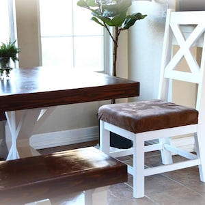 DIY Farmhouse Chair Plans [Dining Chair Plans, Woodworking, Farmhouse Dining Chairs, Dining Room Chair, Kitchen Chair, Table Chair Plans]