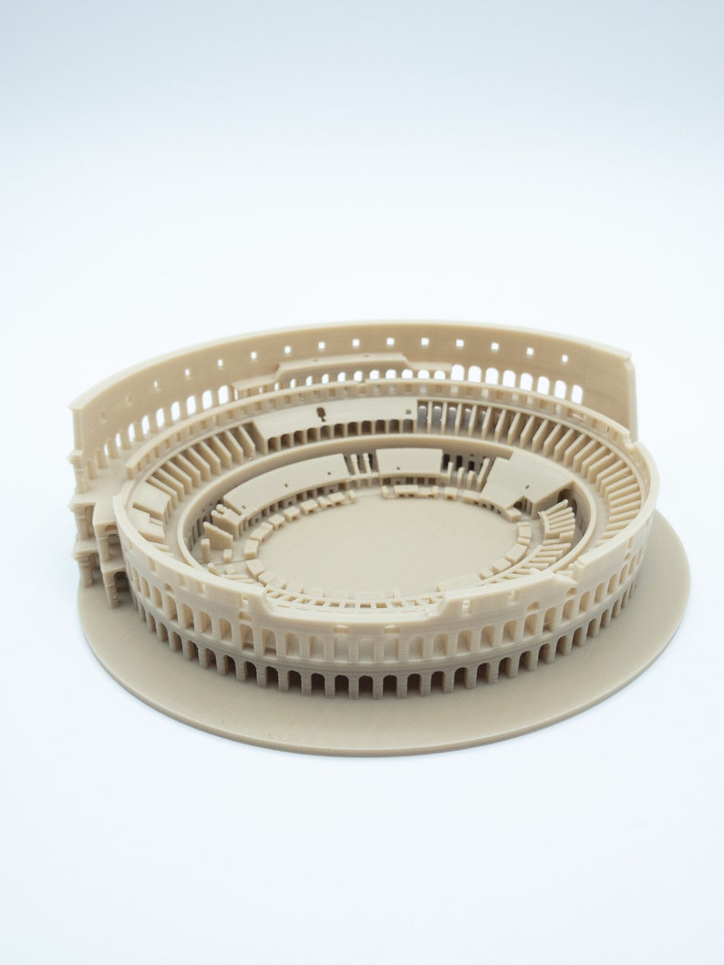 Modelo del Coliseo Romano Impreso en 3D imagen 2