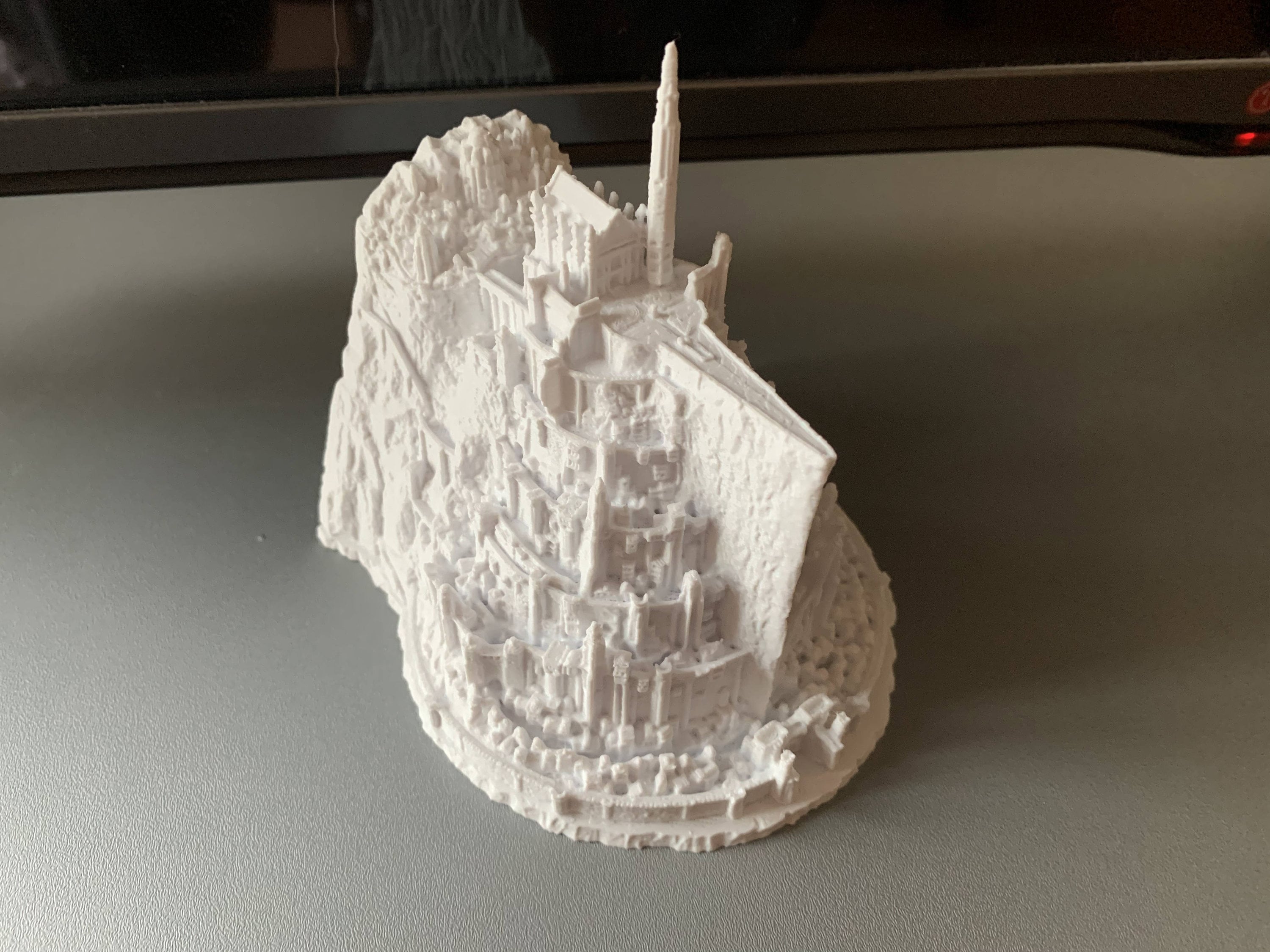 Miniatura de Montar Metal Earth Lord Of The Rings - Minas Tirith