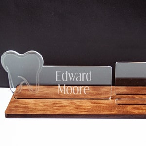 Placa de identificação para mesa de dentista, Porta-cartão de visita para dentista, Placa de identificação para mesa de cirurgião-dentista, Placa de identificação para mesa de dentista, Decoração para mesa de dente com nome