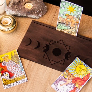 Houten tarotkaarthouder, houten orakelkaarthouder, orakelkaartdisplay, tarotkaartopslag, tarotkaartorganizer, heksenkaarthouder