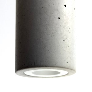 Handmade Concrete Pendant Lamp La Lungia image 3