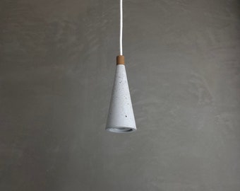 Handmade Concrete Pendant Lamp "L Batotl"