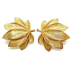 PASTELLI 1960&#39;s Vintage Designer Goldtone Clip Earrings - Signed
