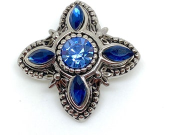 Broche vintage argentée épingle à nourrice en tissu japonais argent et