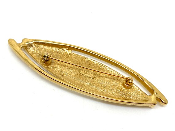 Vintage Green Enamel Monet Signed Goldtone Brooch… - image 5