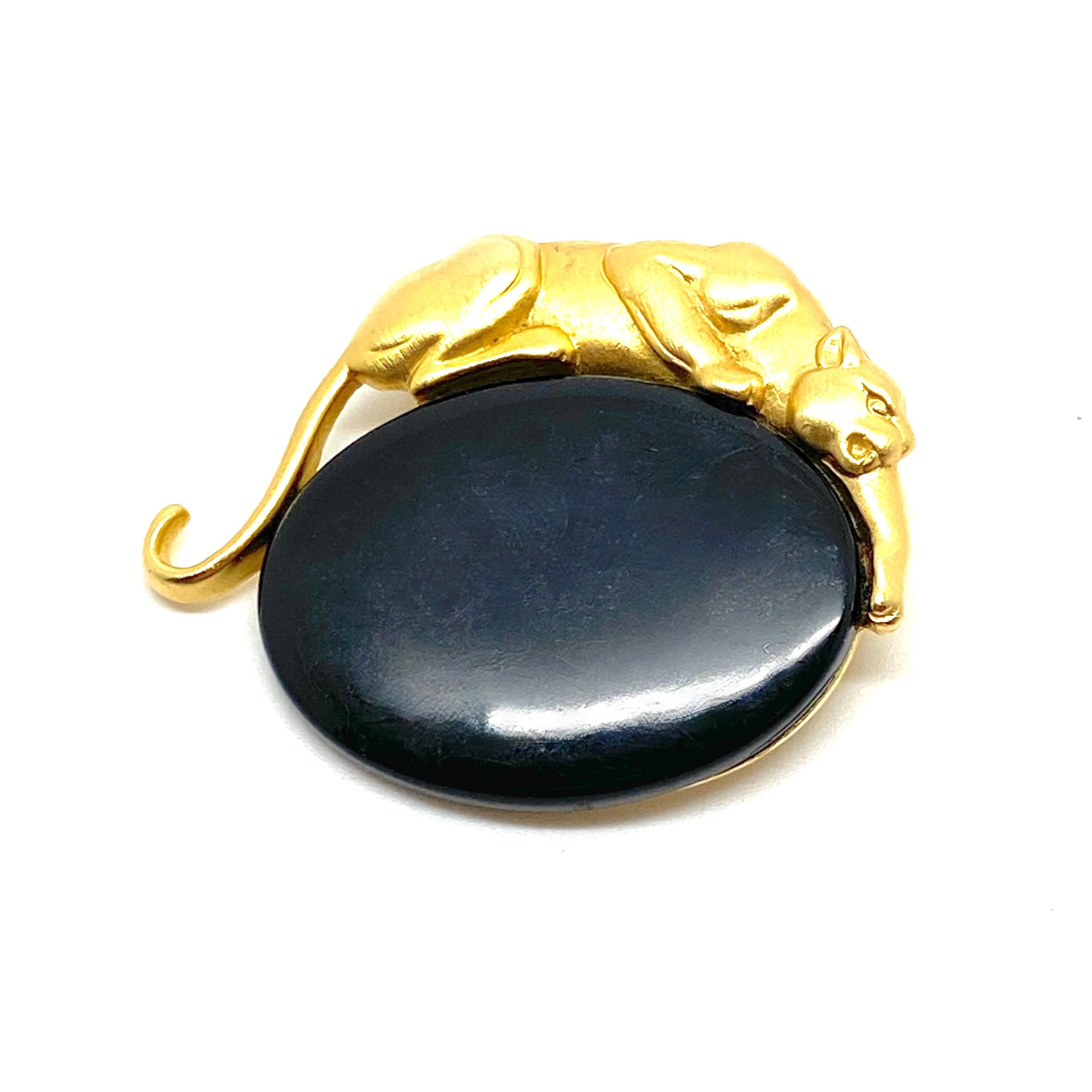 JJ Leopard Panther Big Cat Oval Black Lucite Gold Tone Brooch