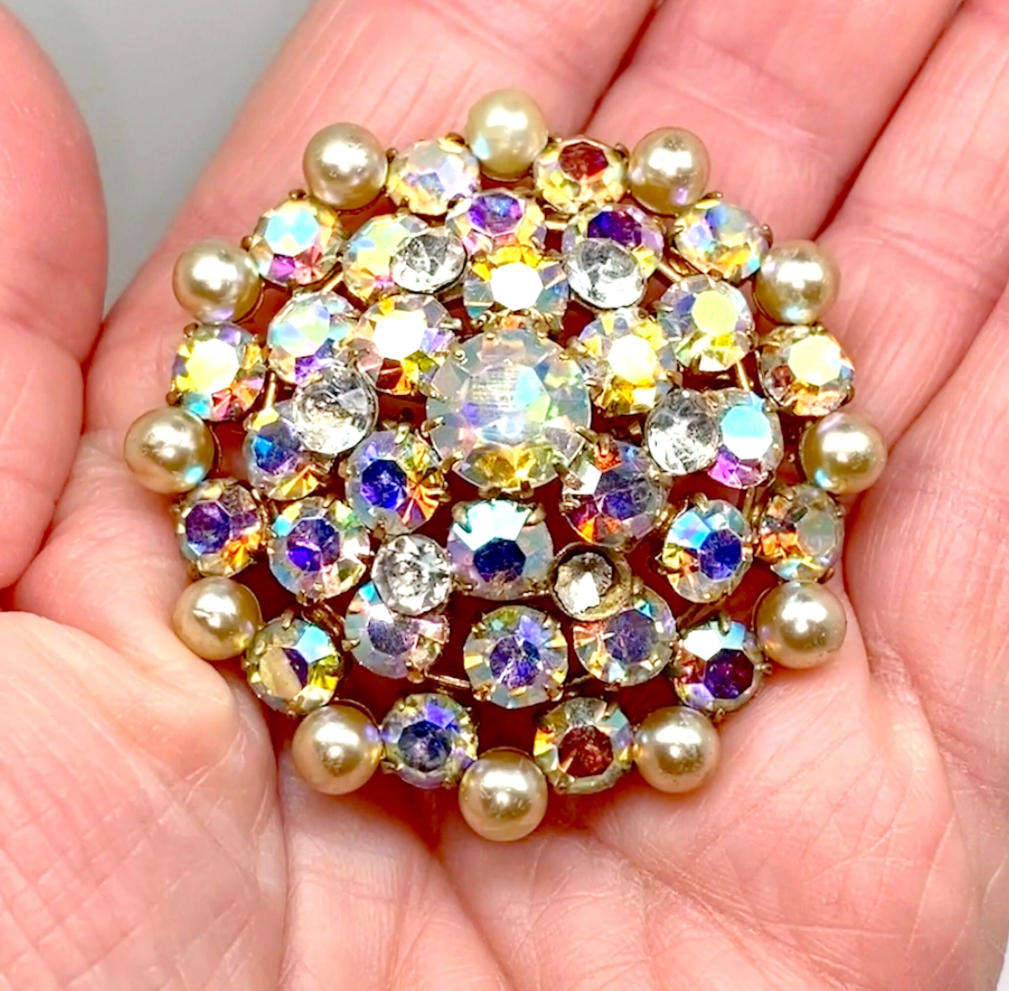 1950s Pearl and Aurora Borealis Crystal Rhinestone Brooch
