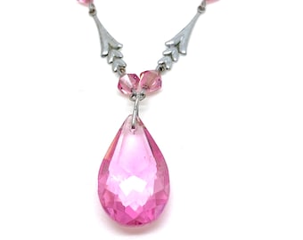 1920s Art Deco Czech Pink Glass Necklace