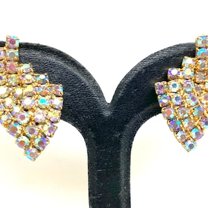 Années 1960 Designer KRAMER Aurora Borealis Diamantè Clip Boucles d’oreilles - Noël Wedding Bride Party Prom