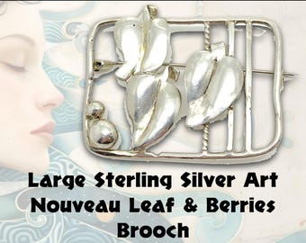 Grande broche Art nouveau en forme de baies et de feuilles en argent sterling