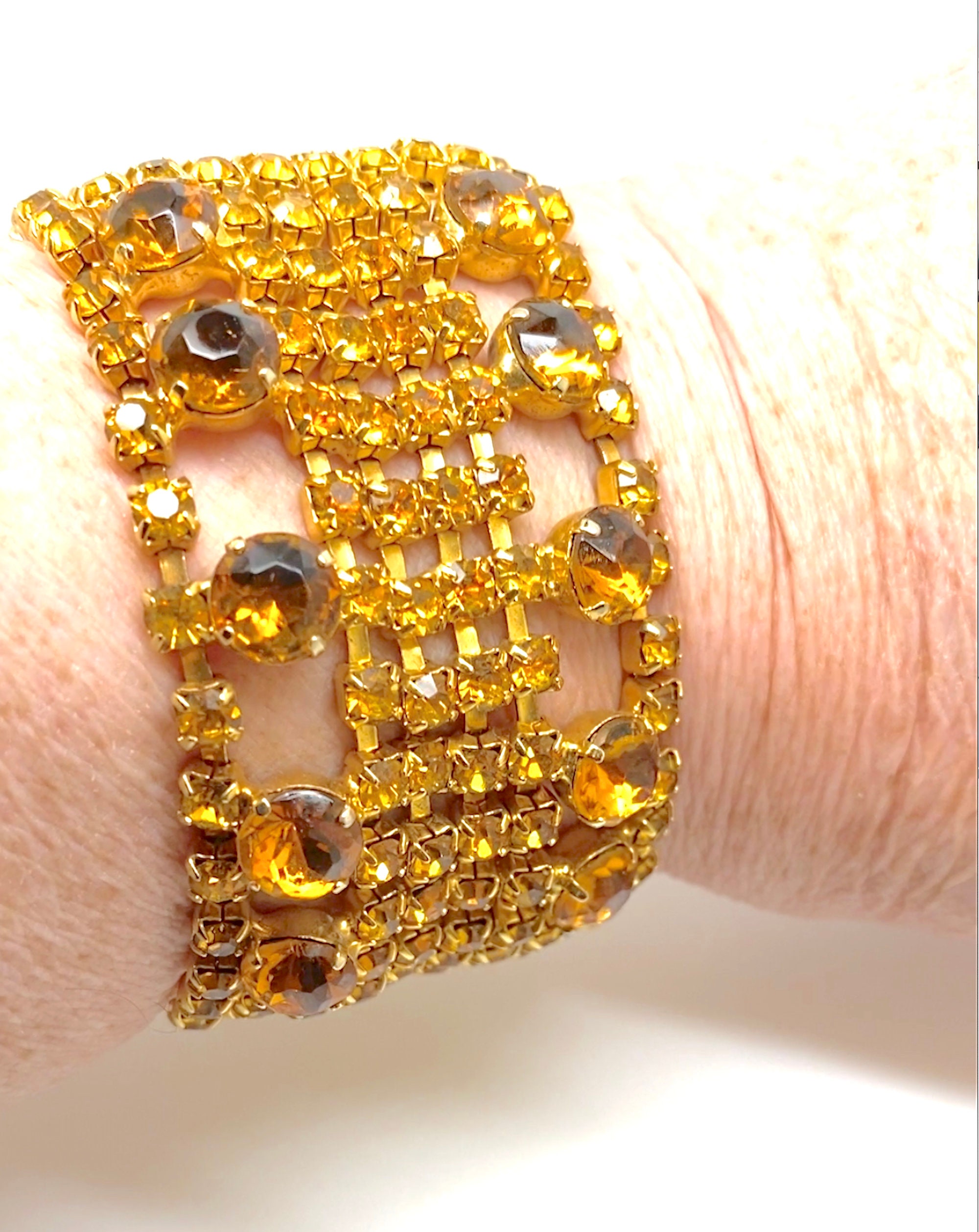 Bracelet Vintage Couture En Cuivre Doré – Cristal Topaze – Taille S/M/L – Occasion Très Bon État