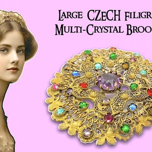 Classic 1920s Czech Glass Filigree Brooch