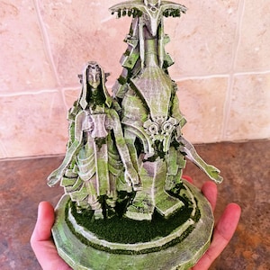 Zelda Tears of the Kingdom inspired Queen Sonia & Rauru statue Handpainted and weathering make to order