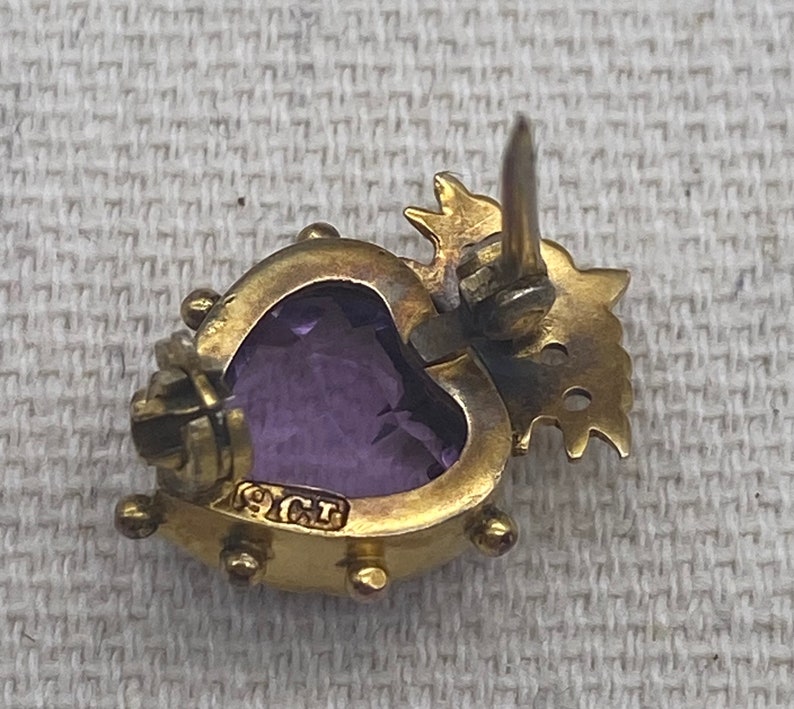 Kronad hjärtnål Vintage 9 karat gult guld och ametist skotsk nål Vintage smycken bild 5