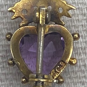 Kronad hjärtnål Vintage 9 karat gult guld och ametist skotsk nål Vintage smycken bild 4