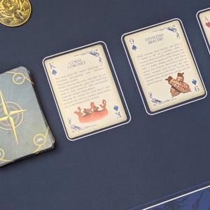 Cartes objet magique pour 5E - Jeu de cartes de poker Quinn's Arcane Oddities Jeu de cartes de poker contenant 56 objets magiques uniques