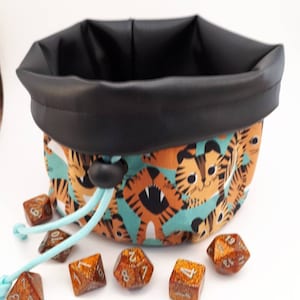 Large Reversible Dice Bag - Tigers